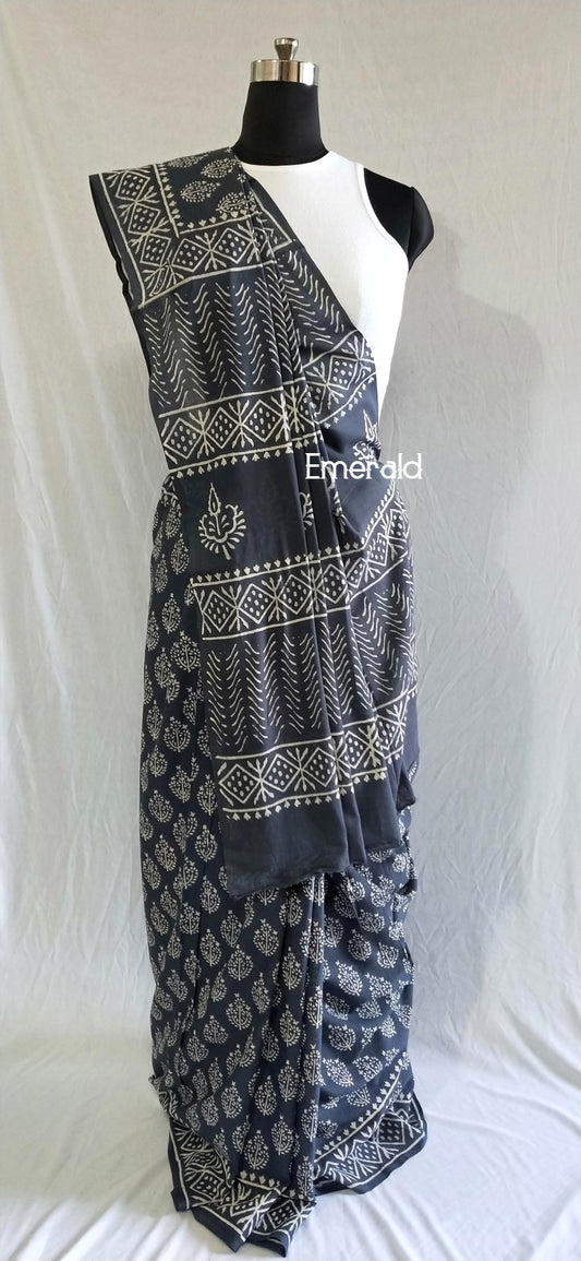 Cotton Dabu Saree