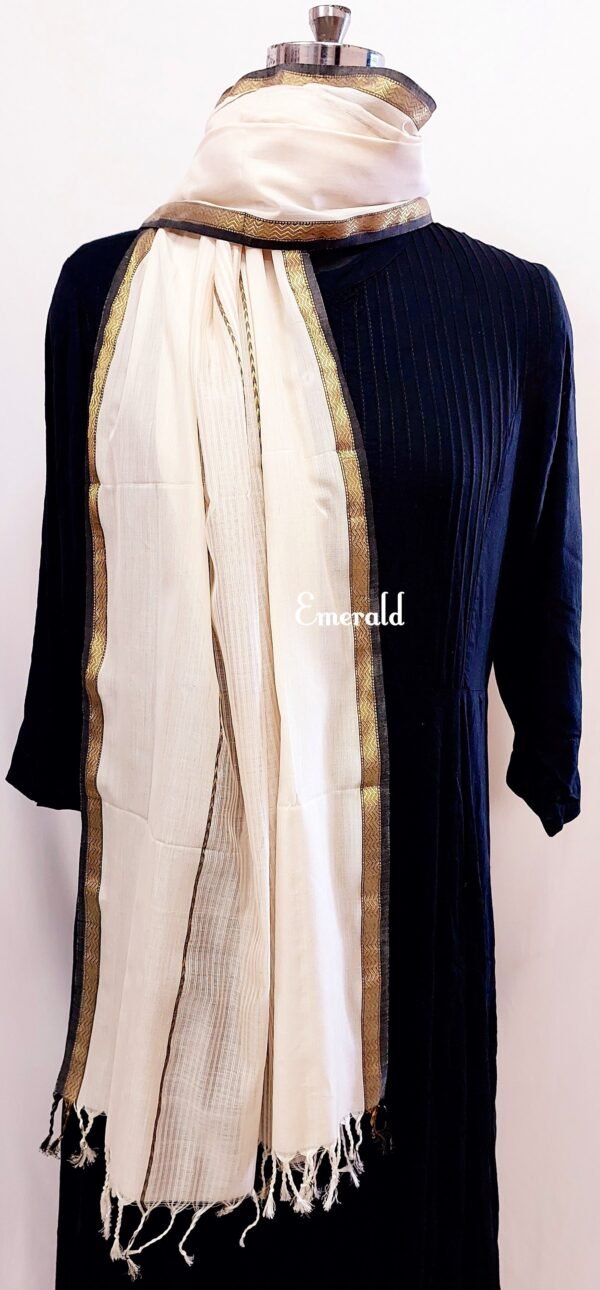 Maheshwari Cotton Silk Stole - Image 4