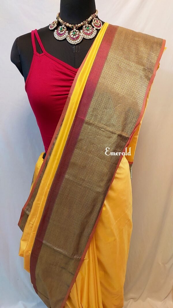 Maheshwari Silk Saree - Image 8