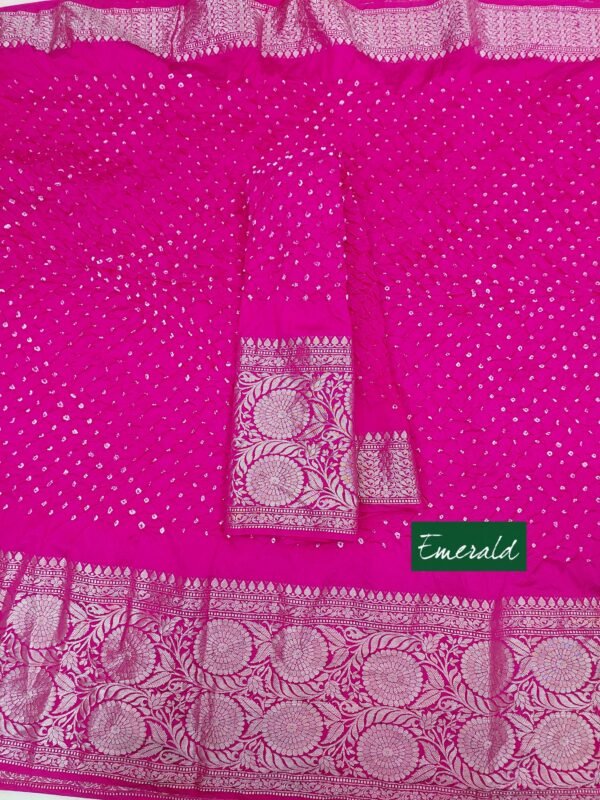 Bandhani Kanjeevaram Saree - Image 9